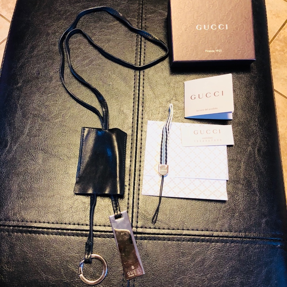 Authentic Gucci Keychain/phone accessory - Picture 6 of 8